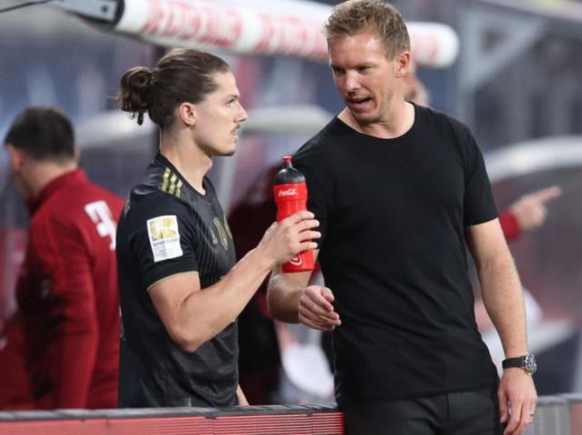 1631391009528097056.jpg http___mediadb.kicker.de_wcms_7211_79231_D7E5E892-B83C-4000-8135-F83BE073D312.jpg